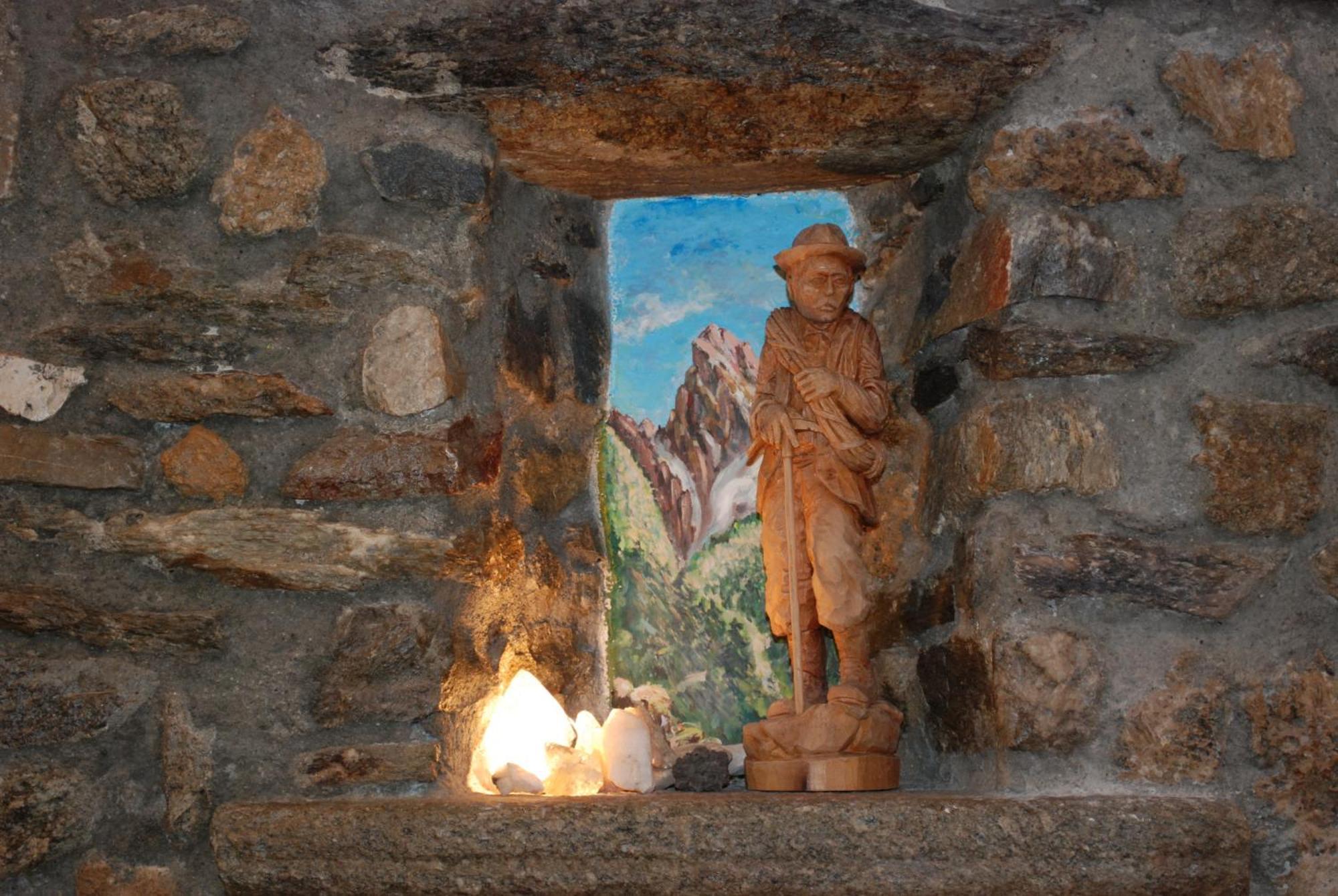Hotel Des Glaciers กูร์มาเยอร์ ภายนอก รูปภาพ